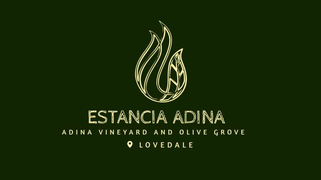 Estancia Adina Restaurant logo in green Estancia Adina Restaurant logo in green