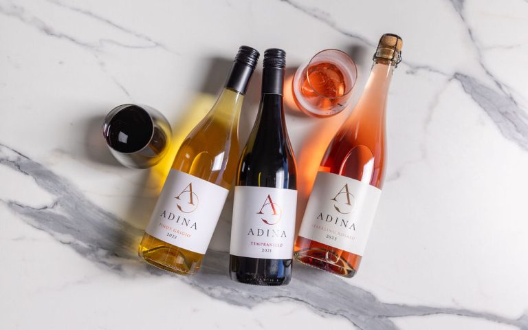 Hunter Valley wine tasting. Adina Vineyard wine selection - Wine club